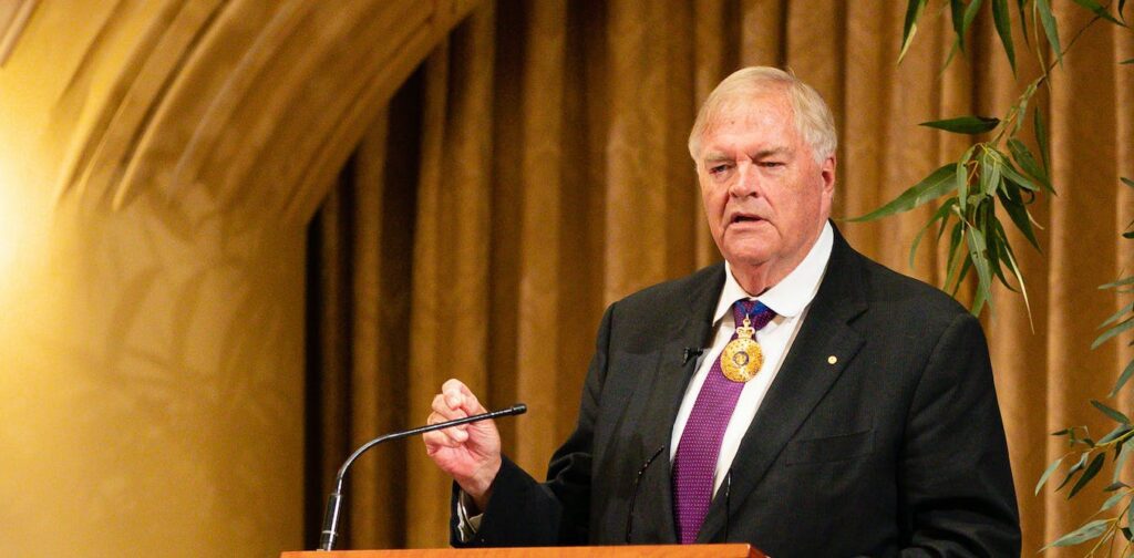 Kim Beazley On Albanese's Us Trip, Biden In The Middle