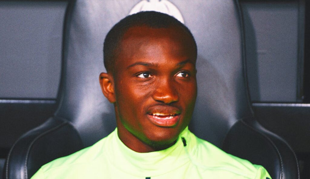 Former Ghana Striker Raphael Dwamena Has Died After Collapsing During