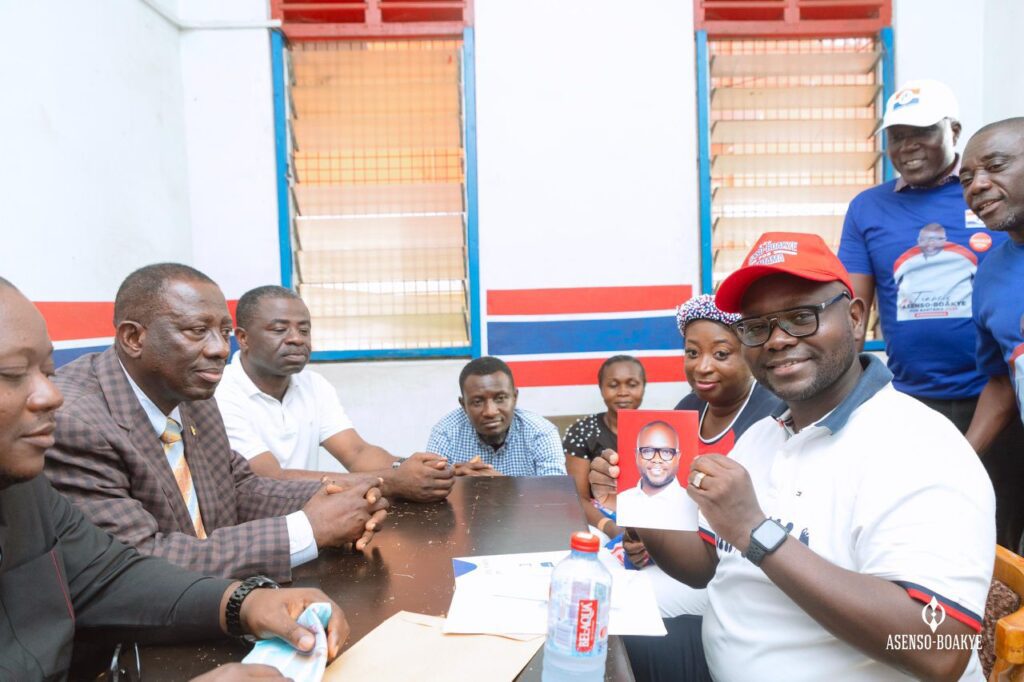 Bantama: Asenso Boakye Submits Nomination Form And Seeks Support From