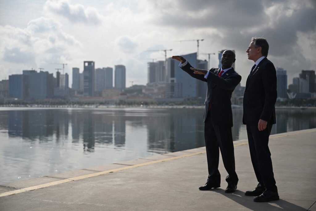 Us Deepens Ties With Angola, Model For Washington's Ties With