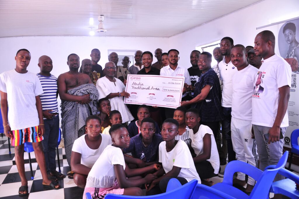 Ecampus Donates Education Tuitions Worth Ghc 2 Million To Abutia