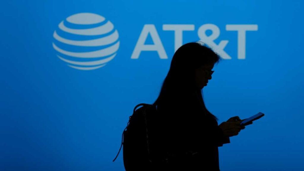 Us Mobile Giant At&t Suffers Another Massive Data Theft