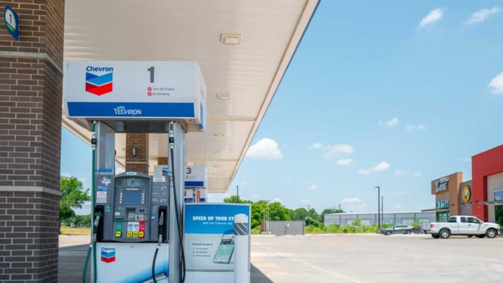 Chevron Will Move Headquarters From California To Oil Loving Texas