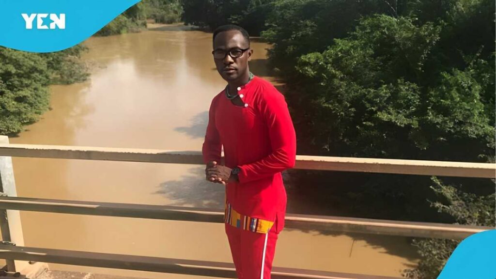 Okyeame Kwame Weighs In On #stopgalamsey Protest: 'let's Not Politicize